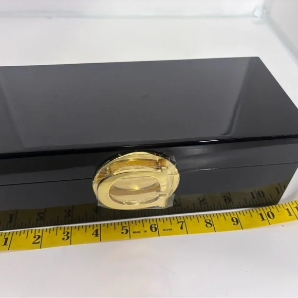 C. Wonder Black Jewelry Organizer with Gold Accent - Picture 12 of 16